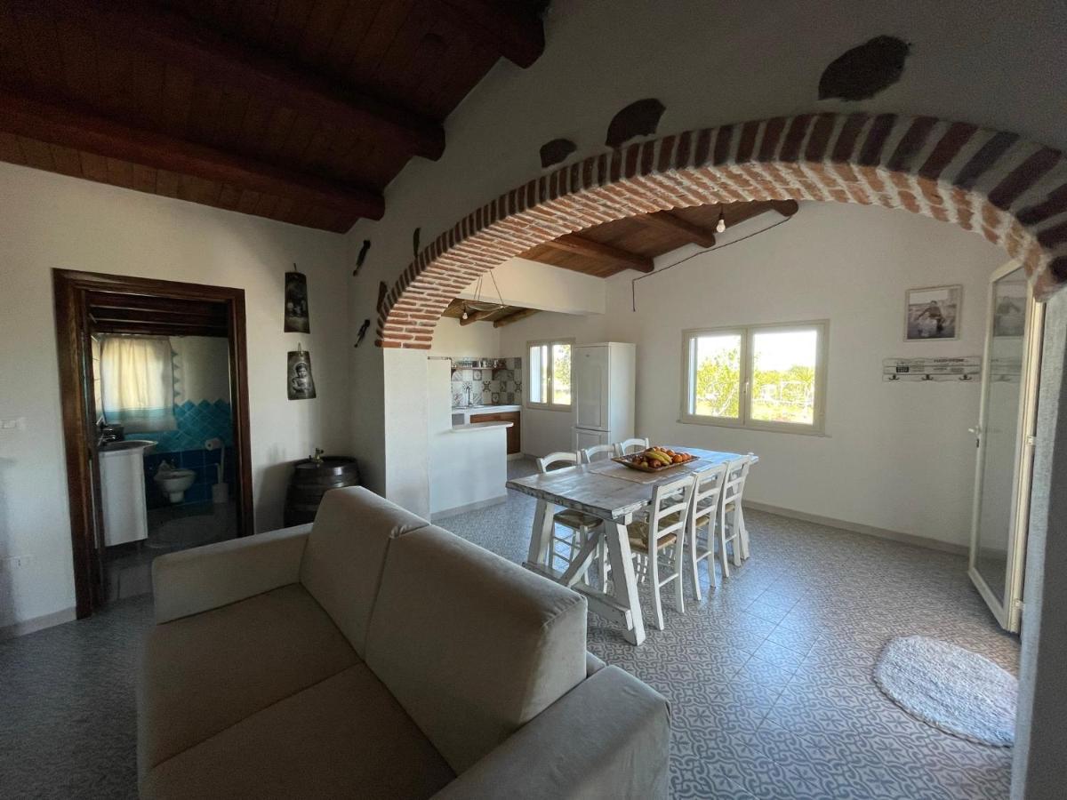 Casa Vacanze Gollei, 奥罗塞伊 外观 照片