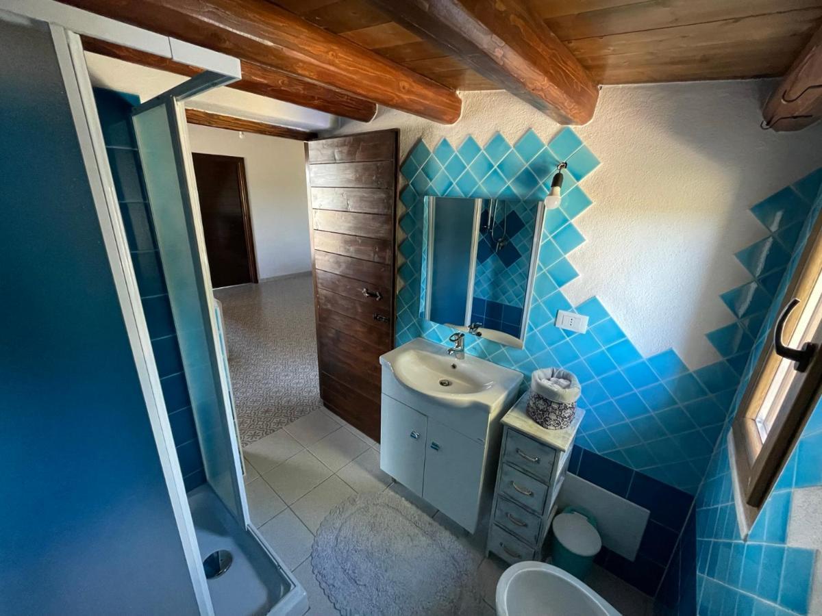 Casa Vacanze Gollei, 奥罗塞伊 外观 照片